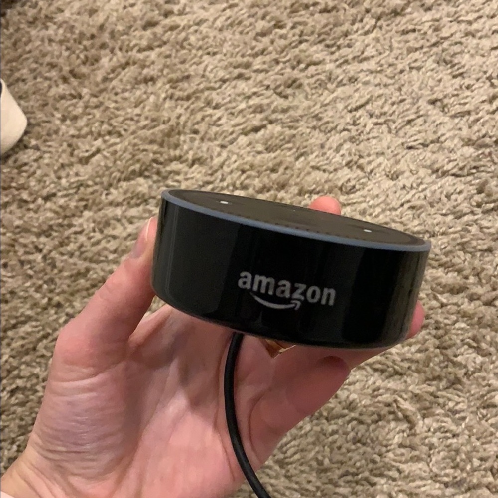 Amazon dot